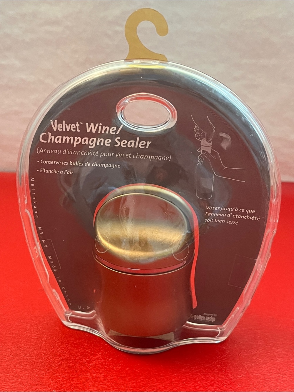 METROKANE VELVET WINE/CHAMPAGNE SEALER - BRAND NEW IN ORIGINAL PACKAGE!